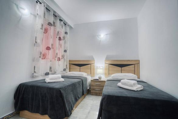 Apartamento con Piscina al lado de la Playa