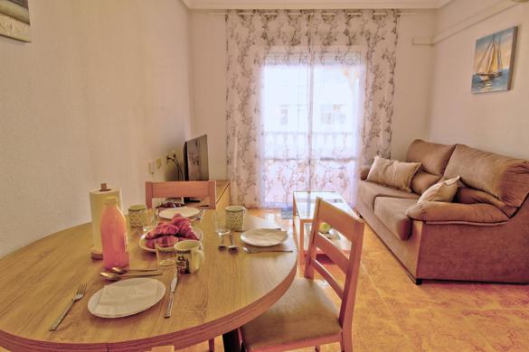 Apartamento en el Centro a 5 min del Mar con Piscina