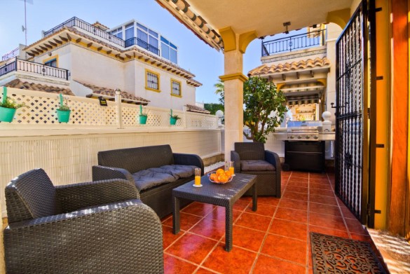 Casa adosada con Jacuzzi privado, BBQ y Piscina comunitaria
