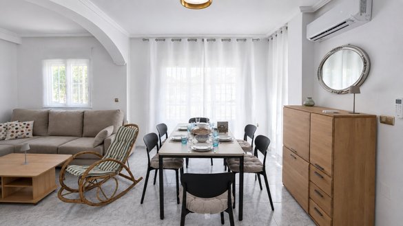 Casa Mediterránea con Jardín