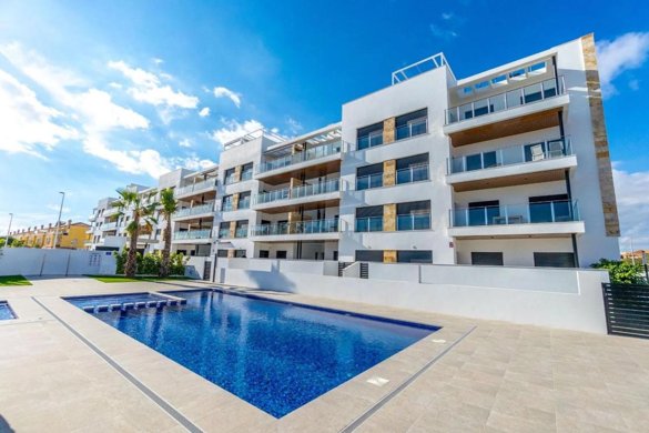 Gomera apartamentos — Торревьеха