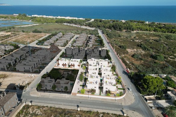 Natura Pinet M17 — La Marina
