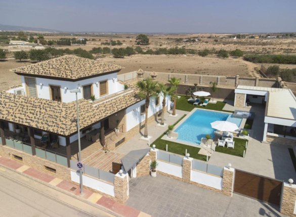 Luxury Villas Avileses — Avileses