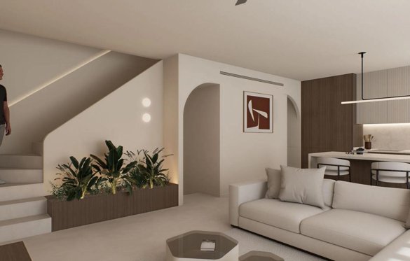 Bella — Gran Alacant
