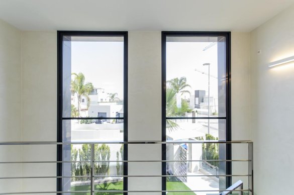 Amay Deluxe Modelo Penelopa — Orihuela Costa