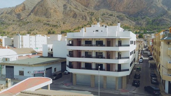 Residencial Mountain Views — Redován