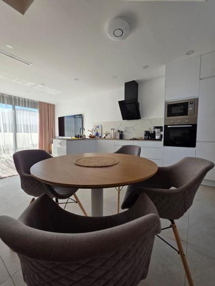 Pareado  en Benijófar